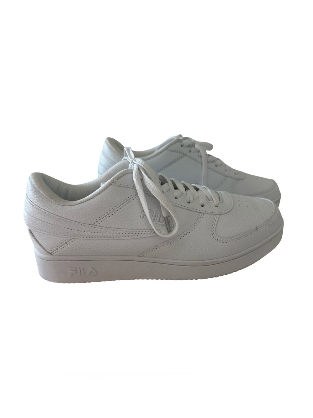 Fila Panache Triple White Low Top Sneakers Mens Size 9.5 Court Shoes 1CM00551-10